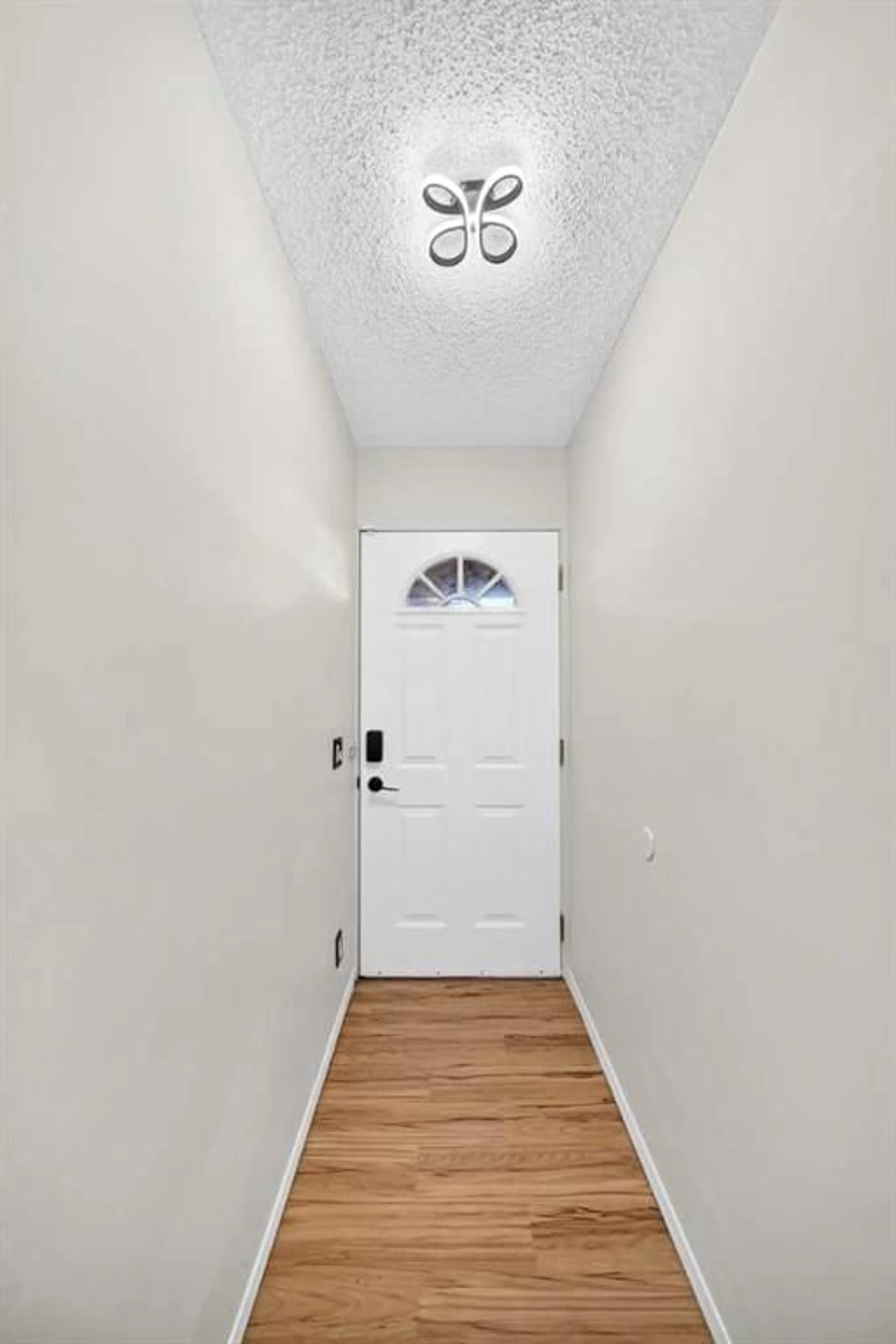 pillar/IMG-A2350300_3.jpg