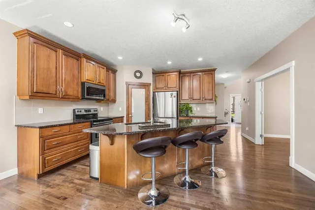 162 Sherwood Hill, Calgary 2