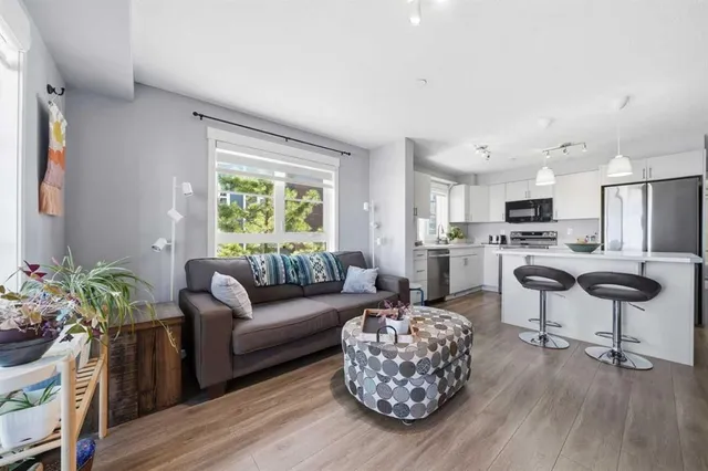 279 Copperpond Common #4201, Calgary 4