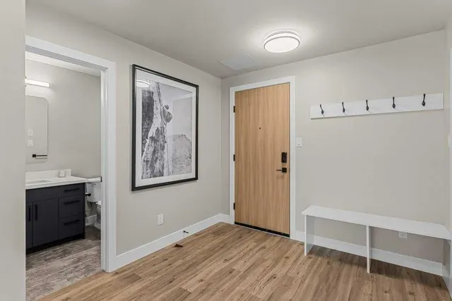 1 Industrial Pl #304A, Canmore 5