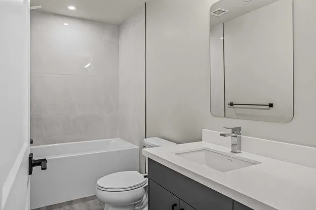 1 Industrial Pl #302A, Canmore 5