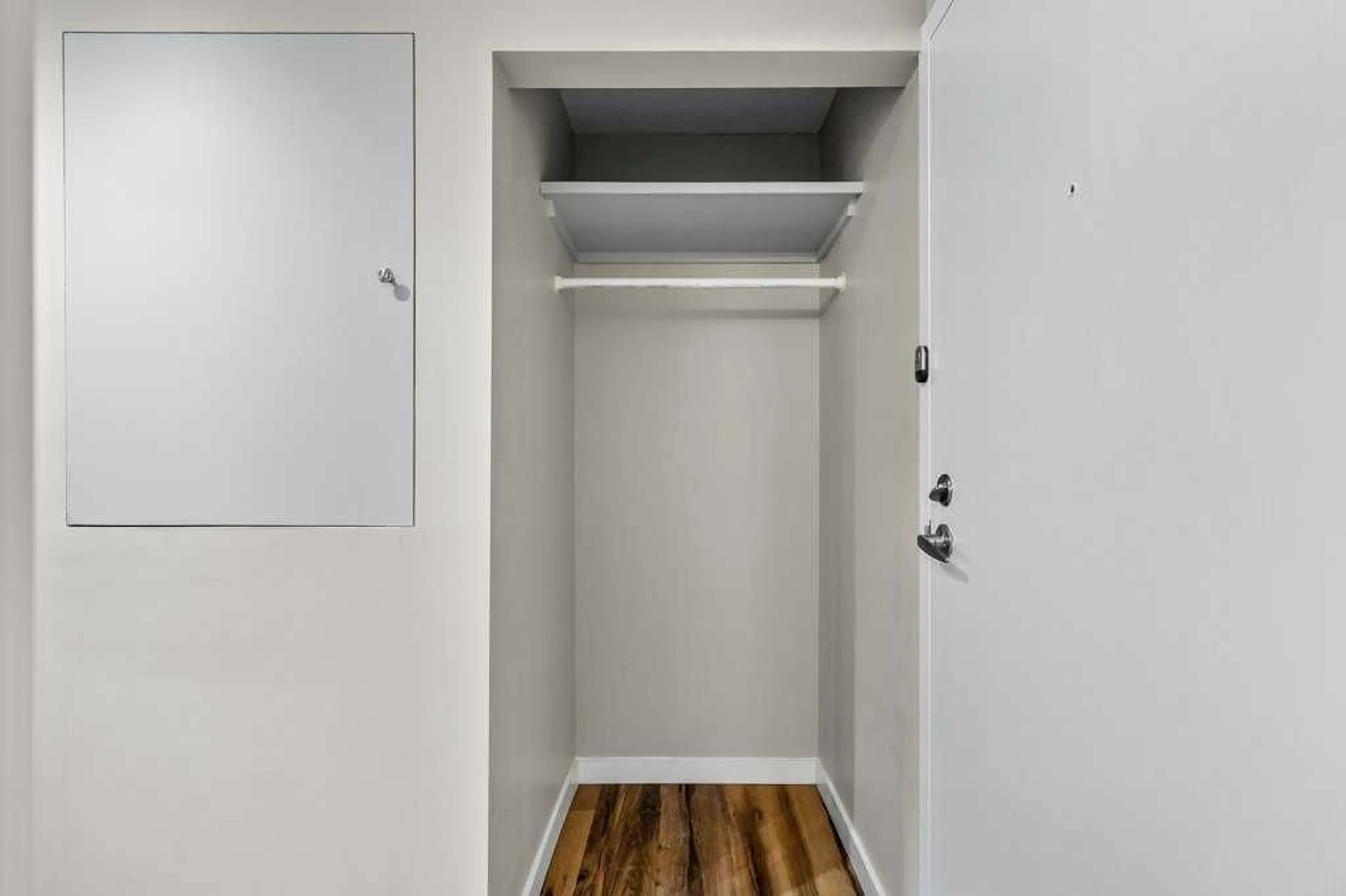 pillar/IMG-A2351953_2.jpg