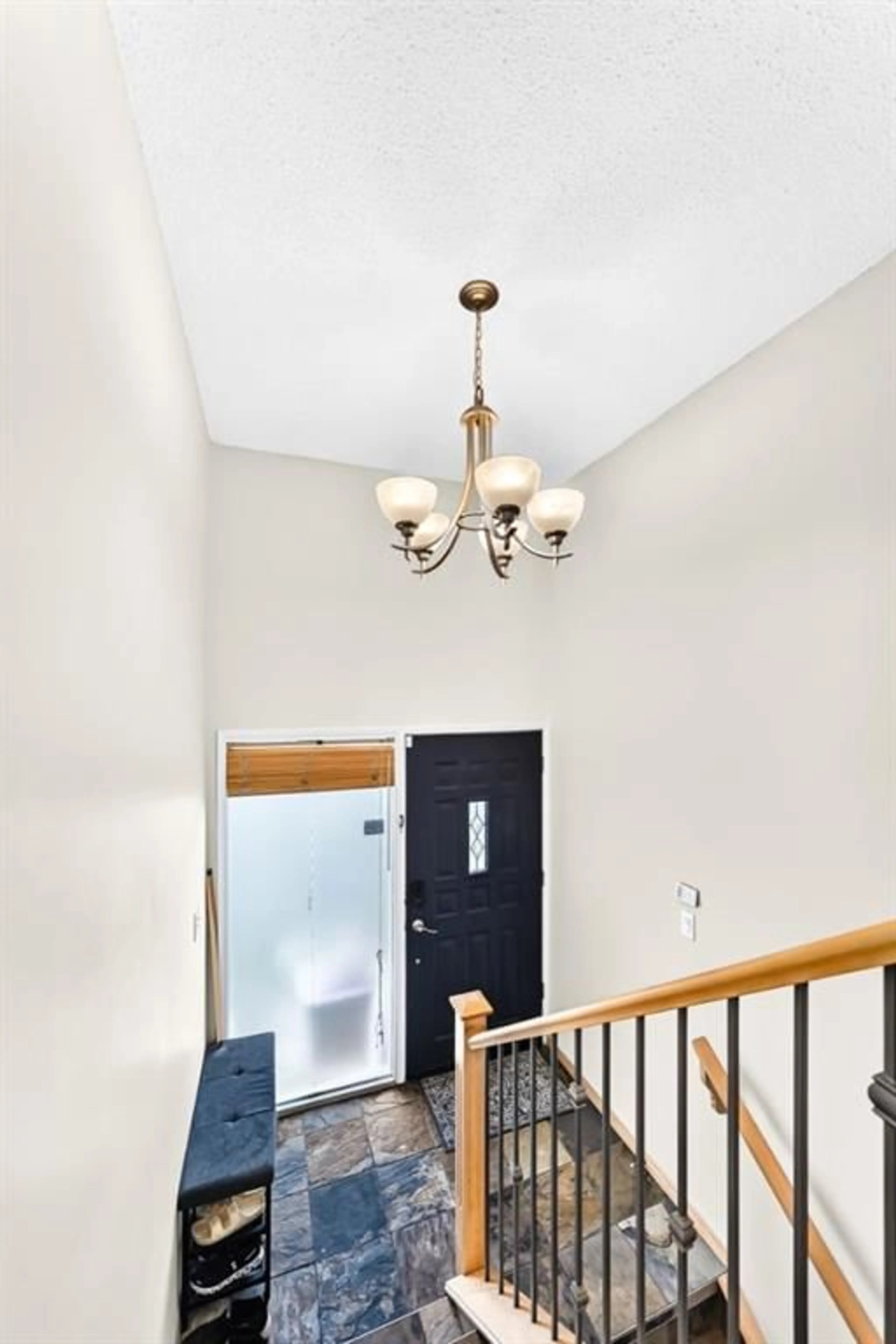 pillar/IMG-A2352262_4.jpg