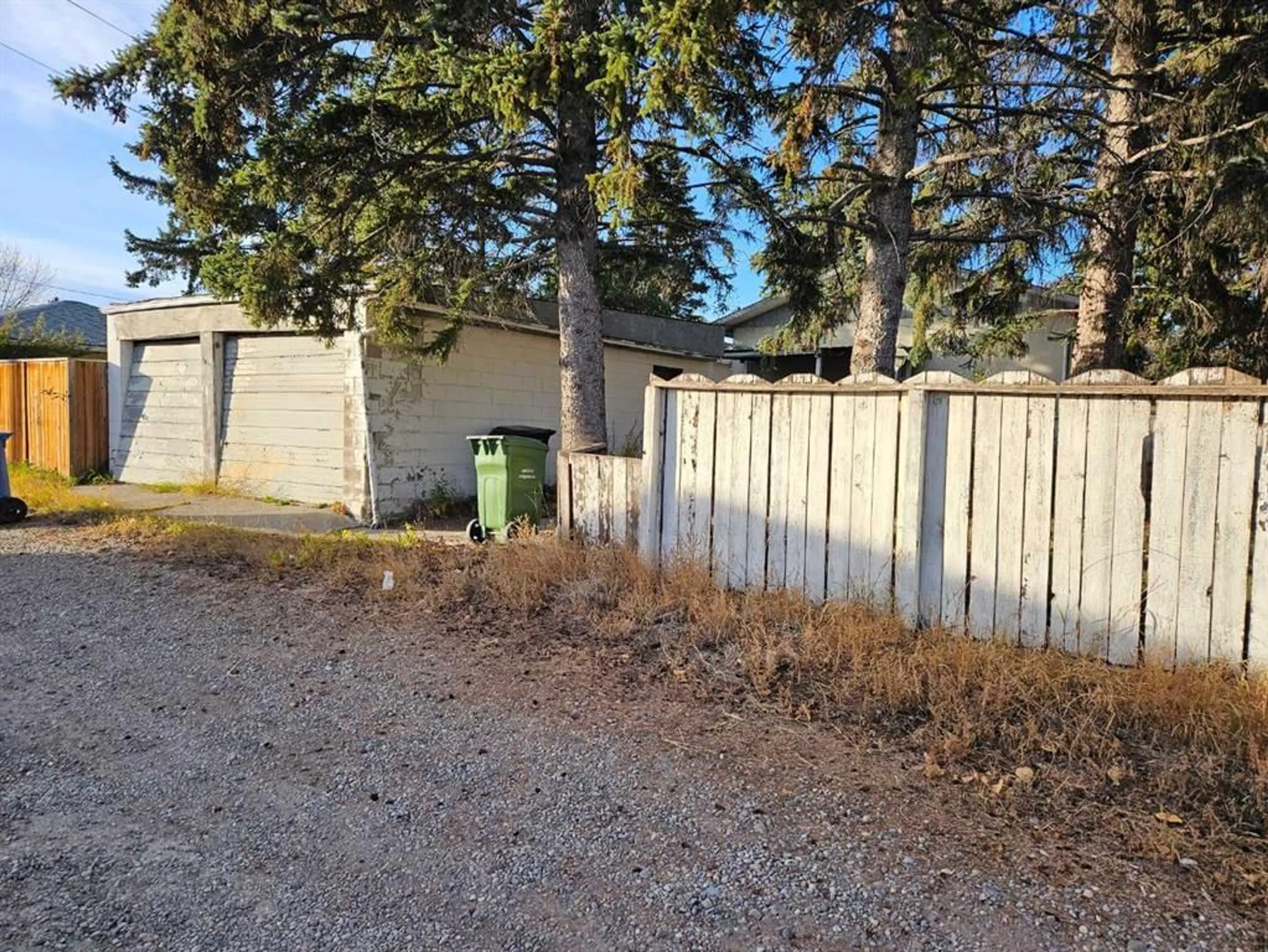 pillar/IMG-A2353957_3.jpg