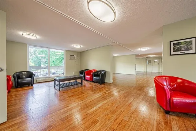 Additional property image - 350 QUIGLEY Rd Unit 631