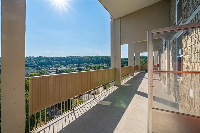 Additional property image - 350 QUIGLEY Rd Unit 631