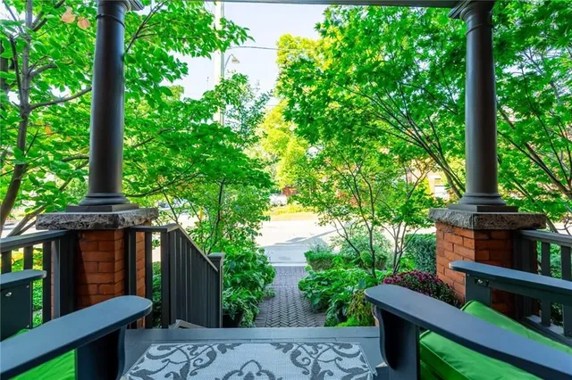 Additional property image - 141 MARKLAND St