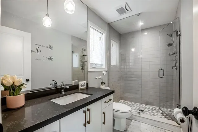 Additional property image - 607 KNOX Ave