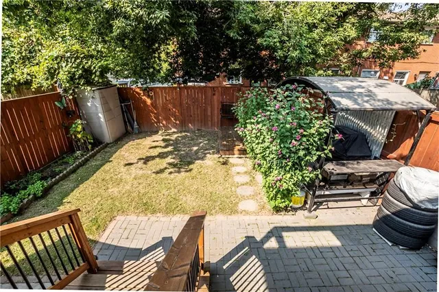 Additional property image - 607 KNOX Ave