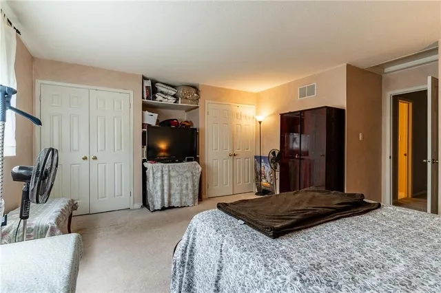 Additional property image - 16 NEWELL Crt