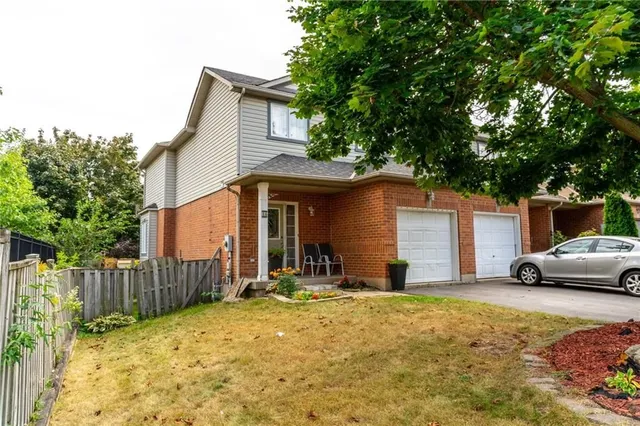 Additional property image - 16 NEWELL Crt