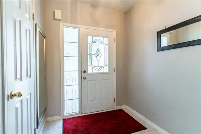 Additional property image - 16 NEWELL Crt