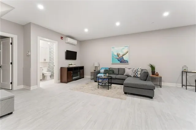 Additional property image - 257 MILLEN Rd Unit 112