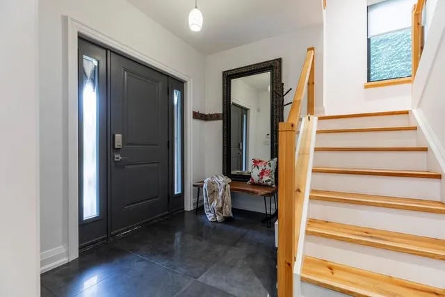 Additional property image - 15 MELROSE Ave