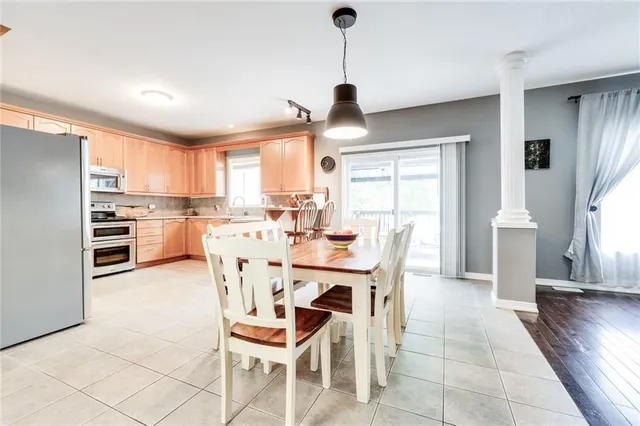 Additional property image - 72 SIDNEY Cres