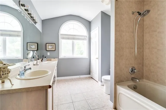 Additional property image - 72 SIDNEY Cres