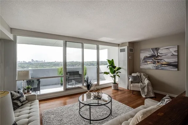 Additional property image - 250 SCARLETT Rd Unit PH 2012