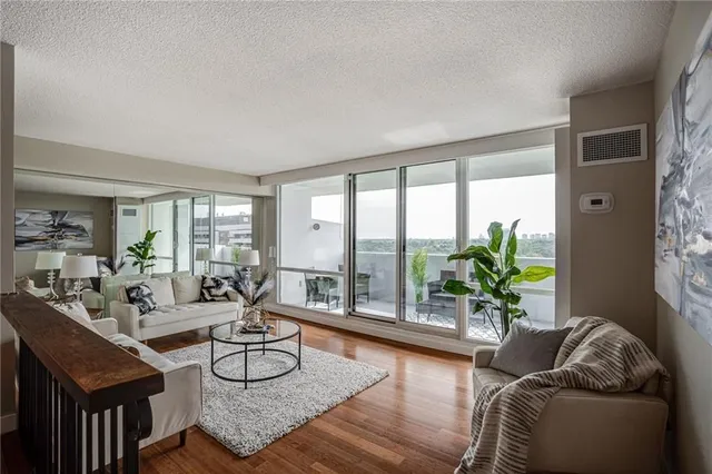 Additional property image - 250 SCARLETT Rd Unit PH 2012