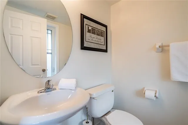 Additional property image - 67 GOLDEN IRIS Cres