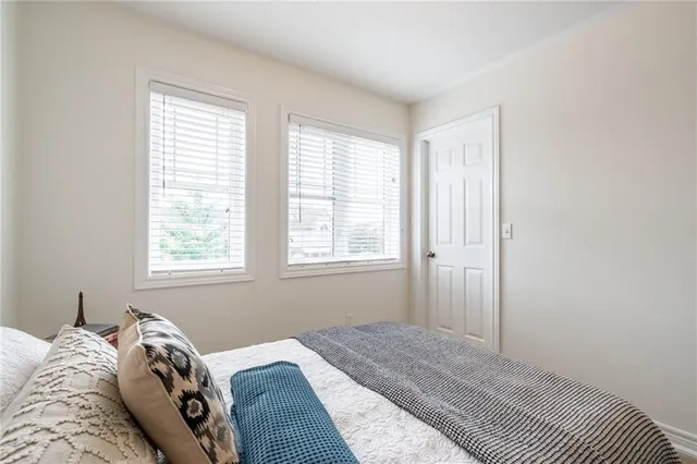 Additional property image - 67 GOLDEN IRIS Cres