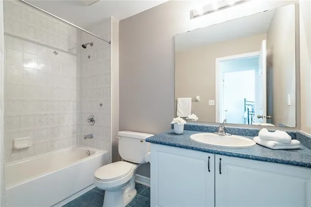 Additional property image - 67 GOLDEN IRIS Cres