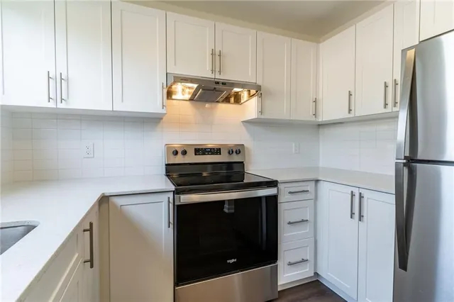 Additional property image - 76 WOODMAN Dr