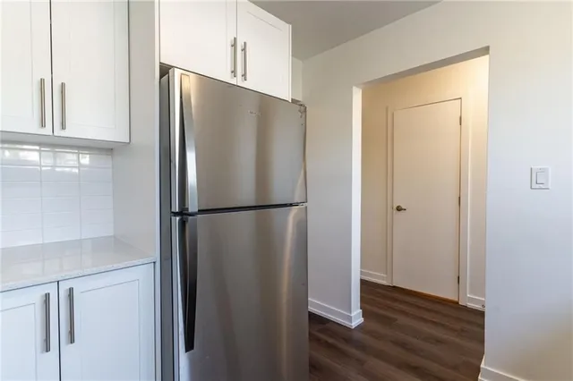 Additional property image - 76 WOODMAN Dr