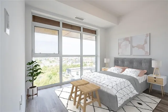 Additional property image - 470 DUNDAS St Unit 902