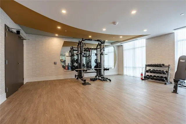Additional property image - 470 DUNDAS St Unit 902