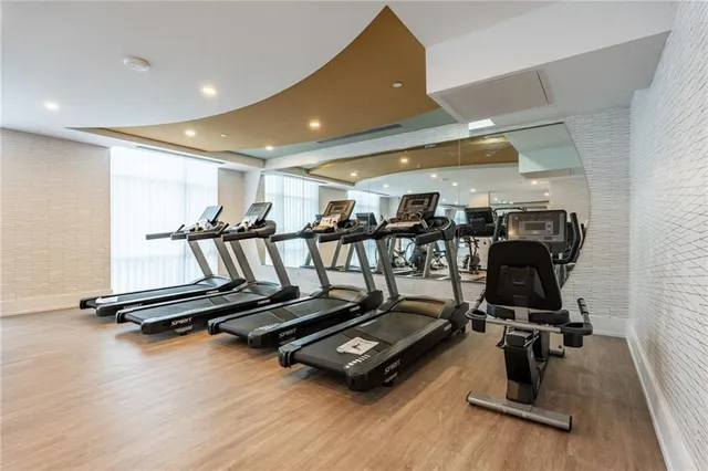 Additional property image - 470 DUNDAS St Unit 902
