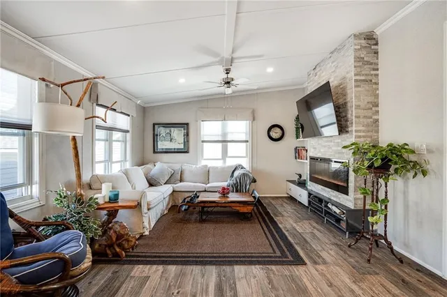Additional property image - 4449 MILBUROUGH Line Unit 34 Ash St