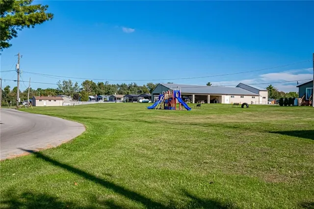 Additional property image - 4449 MILBUROUGH Line Unit 34 Ash St