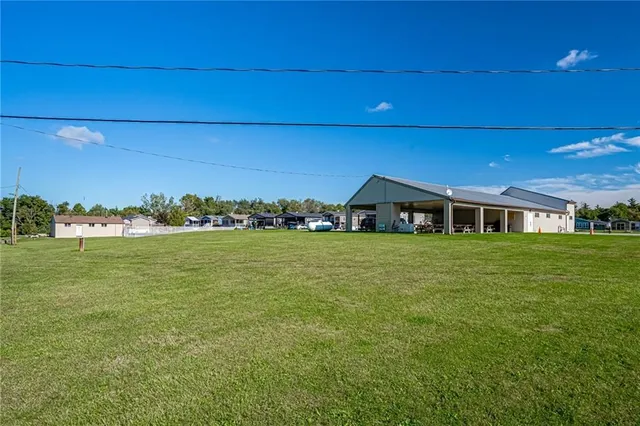 Additional property image - 4449 MILBUROUGH Line Unit 34 Ash St