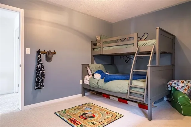 Additional property image - 120 PEER Crt
