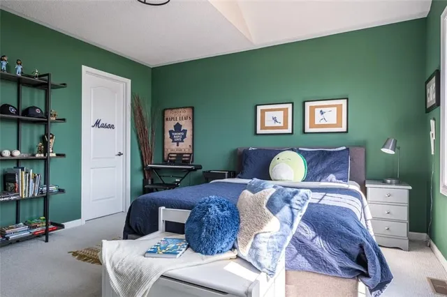 Additional property image - 120 PEER Crt