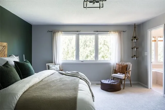 Additional property image - 120 PEER Crt