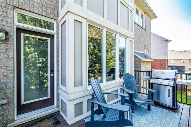Additional property image - 120 PEER Crt