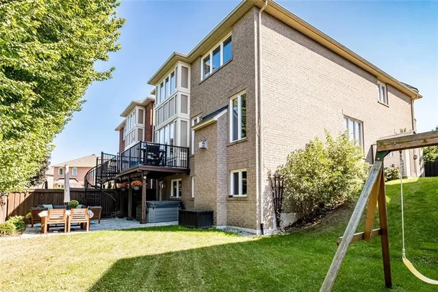 Additional property image - 120 PEER Crt