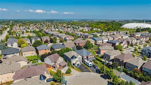 Additional property image - 120 PEER Crt