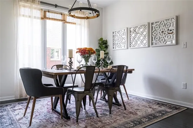 Additional property image - 120 PEER Crt