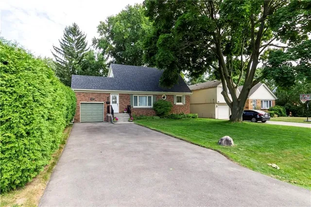 Additional image 47 of 1043 JOAN Dr