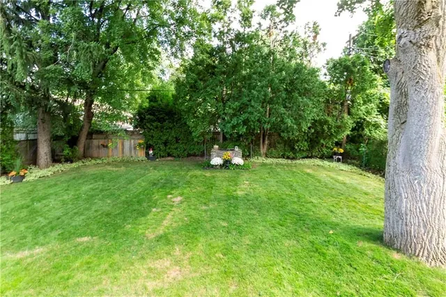 Additional image 5 of 1043 JOAN Dr