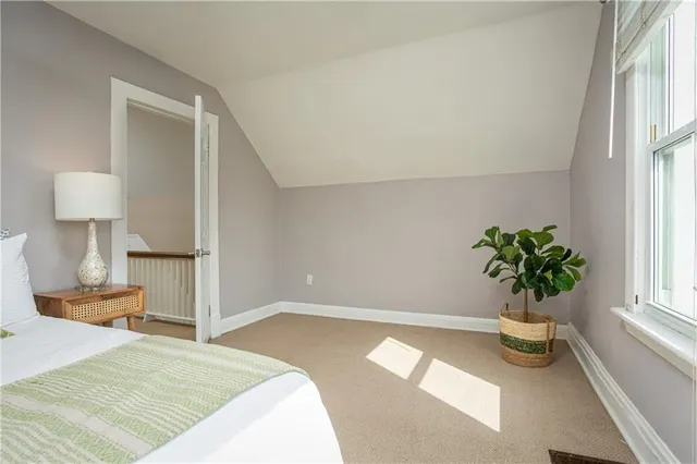 Additional property image - 209 WEIR St