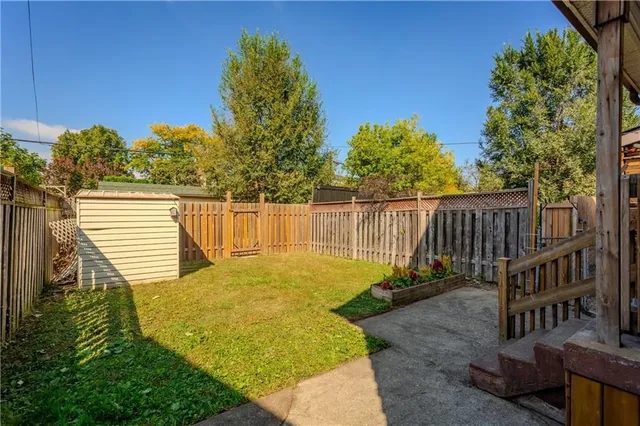 Additional property image - 209 WEIR St