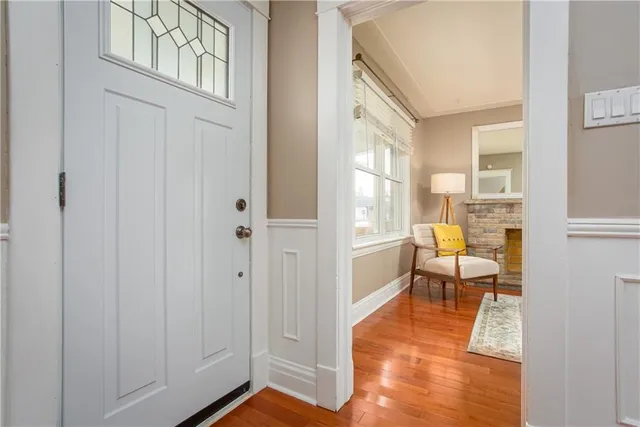 Additional property image - 209 WEIR St