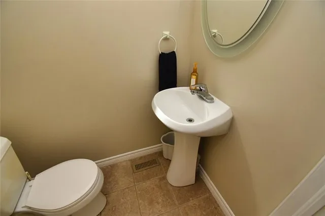 Additional property image - 207 EAST 24TH St