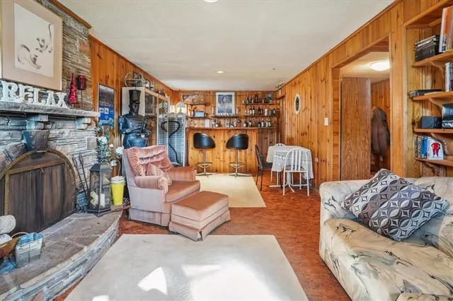 Additional property image - 3245 PALMER Dr