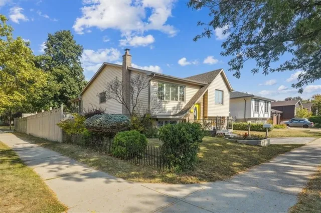 Additional property image - 3245 PALMER Dr