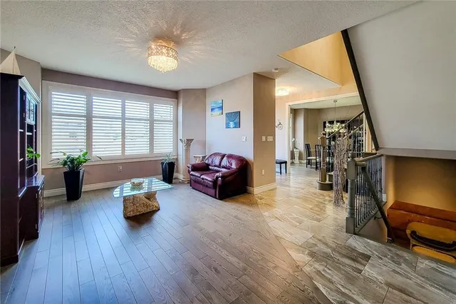 Additional property image - 17 MILLER Dr