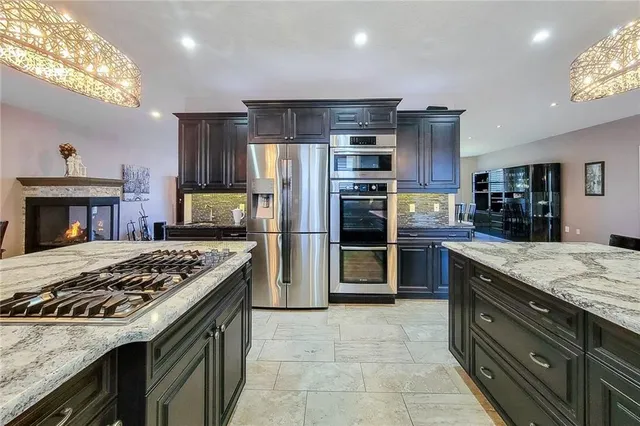 Additional property image - 17 MILLER Dr